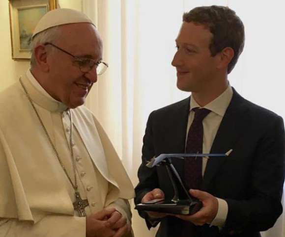 Mark Zuckerbegr und der Papst 