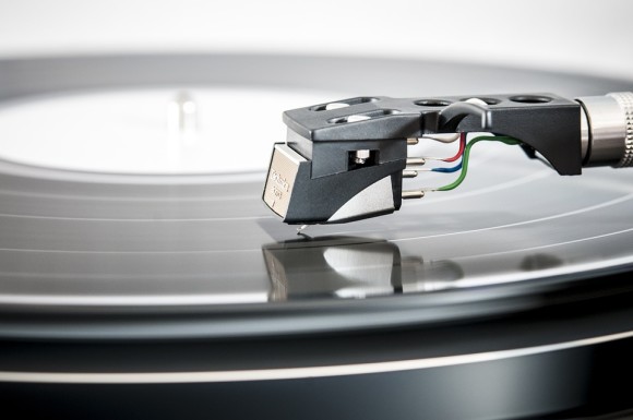 Worin die Kunst der Schallplatten-Pflege besteht 