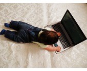 Videospielende Kinder und Jugendliche sind nicht dicker