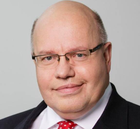 Peter Altmaier, Bundesminister für Wirtschaft und Energie Wirtschaftsminister Altmaier will in China mit Huawei-Führung reden
