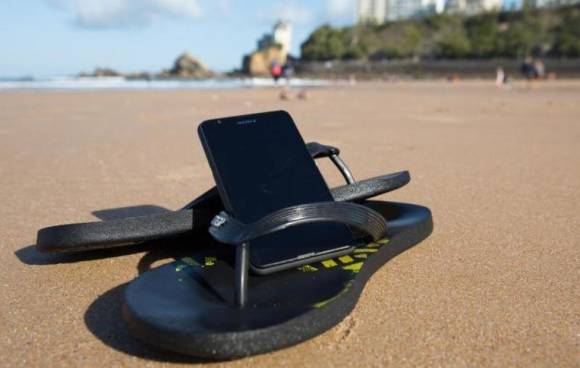 Smartphone am Strand 