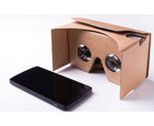 Google Cardboard mit Smartphone