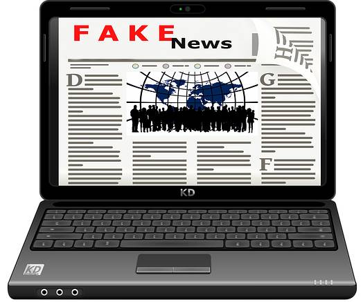 Das Team im Bundeskanzleramt wird vom Bildungszentrum der Sicherheitsexekutive Wien unterstützt: Zehn Polizeischüler arbeiten daran, „Fake News“ im Netz aufzuspüren und diese zu kommentieren.