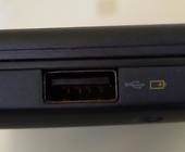 Foto eines powered USB-Anschlusses