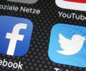 Apps auf Smartphone: Facebook, Twitter, Youtube