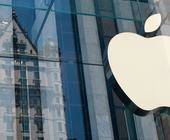 Apple Store Logo in New York City