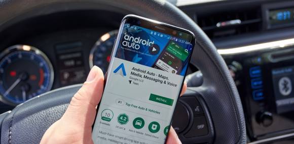 Google Android Auto App auf Smartphone 