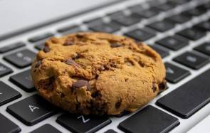 Cookie auf Tastatur 