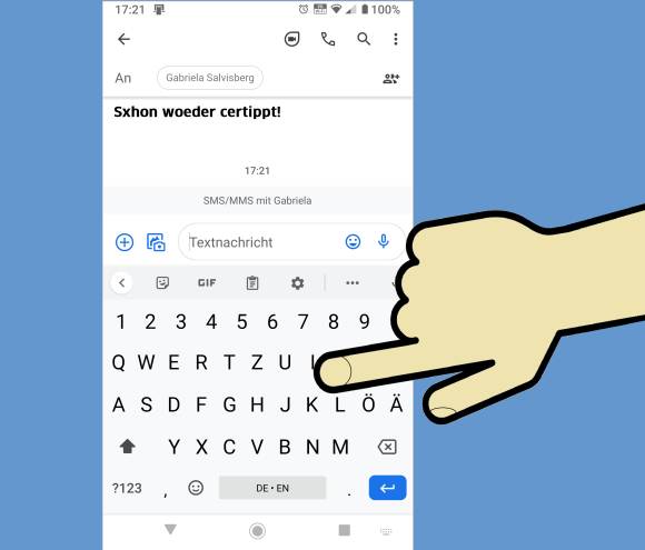 Screenshot Smartphone-Tastatur mit tippender Hand 