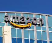 Amazon Logo an Gebäude