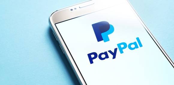 PayPal-App auf Smartphone 