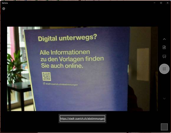Ein ausgelesener QR-Code in der Kamera-App 