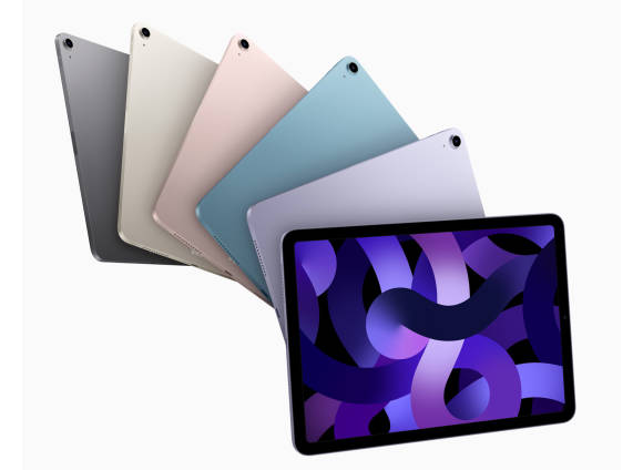 Das Foto zeigt das iPad Air in fünf verschiedenen Farben von hinten und eines von vorne
