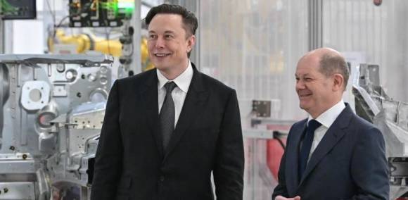 Musk und Scholz 