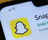 Handy mit Snapchat-Logo