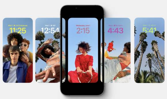 Das Foto zeigt mehrere iPhone nebeneinander, deren Sperrbildschirm unterschiedlich angepasst ist