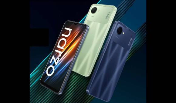 Realme narzo 50i Prime in Dunkelblau und hellem Mintgrün 