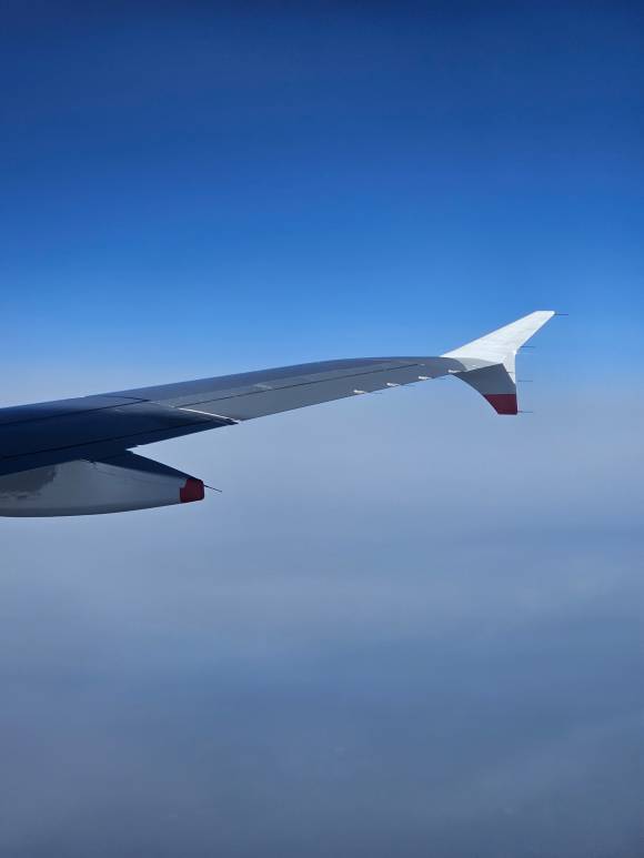 Schnappschuss aus dem Flugzeugfenster