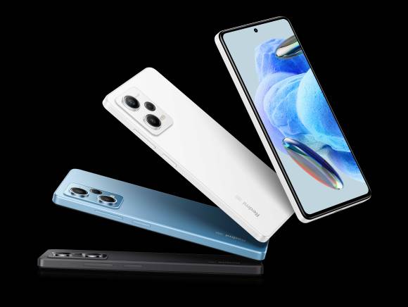 Das Xiaomi Redmi Note 12 Pro 5G in Schwarz, Hellblau und Weiss 