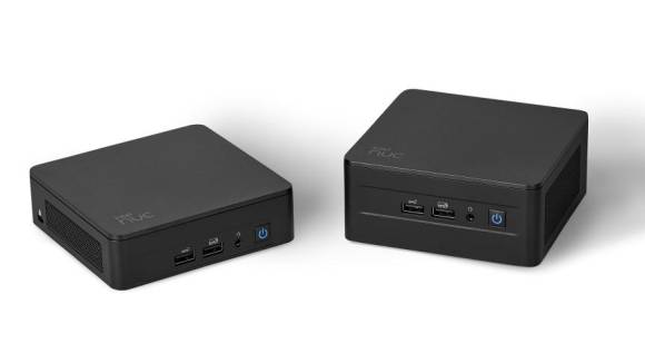 Zwei Klein-PCs in Schwarz, des Typs Intel NUC 13 
