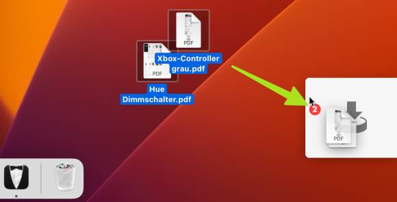 Zwei Dateien werden in die Ablage von Yoink gezogen