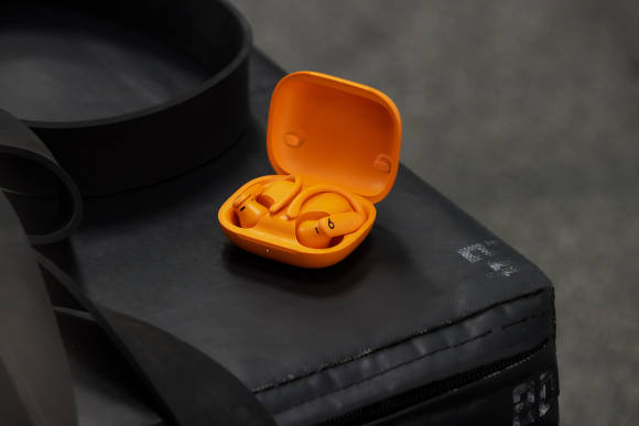 Powerbeats Pro 2 
