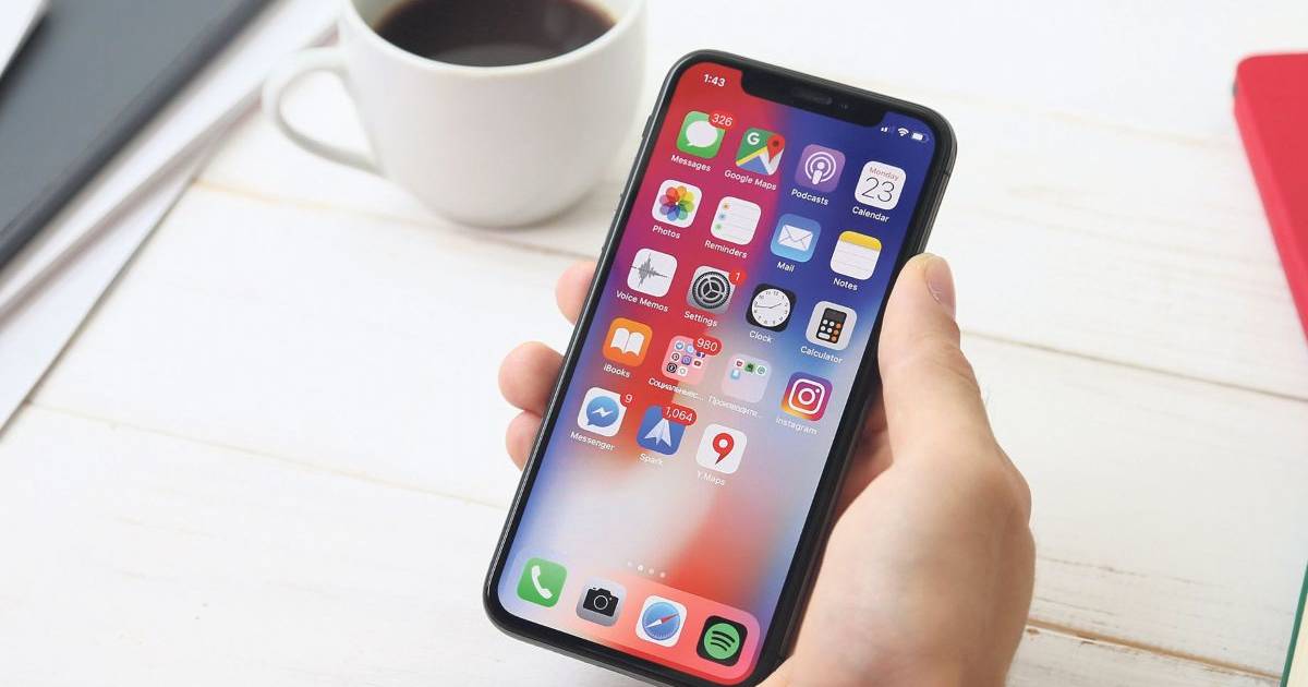 Rein-symbolisch-gemeint-iPhone-top-im-Griff