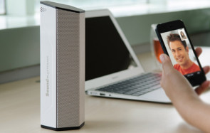 Der Soundblaster AXX 200 von Creative dient nicht nur als portabler Bluetooth-Speaker sondern kann auch als vollwertige externe Soundkarte am PC oder Laptop eingesetzt werden. 