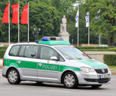 Ab kommenden Freitag informiert die Berliner Polizei für 24 Stunden über sämtliche Einsätze live im Internet. Man kann über Twitter mitverfolgen, was in der Haupstadt so alles passiert.