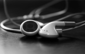 Die Software HipHop streamt nach eigenen Angaben 45 Millionen Musikstücke aus dem Internet – kostenlos und ohne Werbung. Was taugt das Tool? 