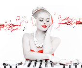 Amazon hat ein kostenloses Musik-Streaming für Prime-Kunden gestartet. Es stehen über eine Millionen Lieder zur Verfügung, die sich auf dem Computer, Smartphone oder Tablet anhören lassen.