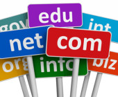 Google macht 1&1, Strato & Co. Konkurrenz: Der Dienst Google Domains ermöglicht die Reservierung von Domainnamen und das Einrichten einer eigenen Homepage.