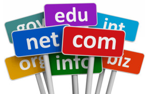 Google macht 1&1, Strato & Co. Konkurrenz: Der Dienst Google Domains ermöglicht die Reservierung von Domainnamen und das Einrichten einer eigenen Homepage. 