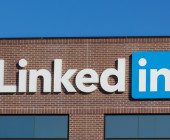 LinkedIn legt sich den Nachrichtendienst Newsle zu. Das Karrierenetzwerk will seinen Mitgliedern künftig aktuelle News zu ihren Kontakten anzeigen.