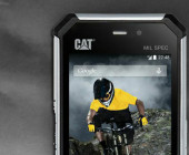 Das Outdoor-Smartphone CAT S50 kommt in diesen Tagen auf den deutschen Markt. Es ist das erste wasser- und stoßgeschützte Gerät, das mit dem aktuellen Android 4.4 und LTE läuft.