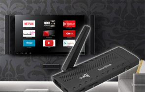 Mit dem kompakten SmartStick von GoAllTV lässt sich jeder Fernseher in einen Smart TV verwandeln. Das Gerät arbeitet mit Android 4.4 und kommt inklusive einer Fernbedienung. 