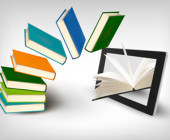 Bücher wandern in ein Tablet
