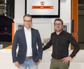 Die Gründer der Website Ichwillmeinautoloswerden.de Vincent Stevens und Niels Oule Luttikhuis