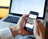 QR-Code auf Smartphone