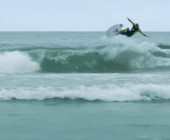 Surfer in der Welle 