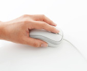 Hand auf Computermaus