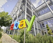 ebay-Sitz mit Logo