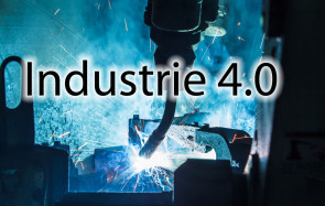 Industrieroboter im Einsatz 