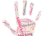 Hand mit Adblocker-Schriftzeichen