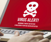 Virus-Alarm am Laptop