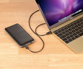 revolt MacBook-Powerbank mit USB-Typ-C- und USB-Typ-A-Port