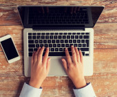 Smartphone Laptop