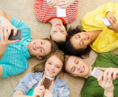 Jugendliche-Smartphone-Chat-Personalisierung