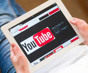 YouTube App auf Tablet 