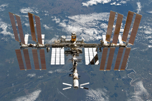 Die ISS erhält nun auch einen Supercomputer von HPE © pd